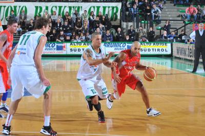 TREVISO 21 11 2009 LBA, CAMPIONATO 2009-2010 BENETTON BASKET - VARESE