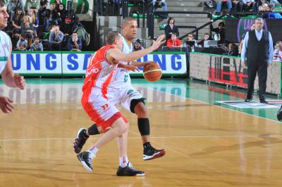 TREVISO 21 11 2009 LBA, CAMPIONATO 2009-2010 BENETTON BASKET - VARESE