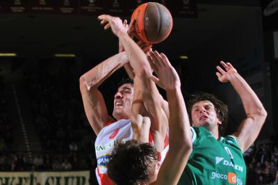 TREVISO 01 12 2009 EUROCUP 2009-2010 BENETTON BASKET - CRVENA ZVEZDA