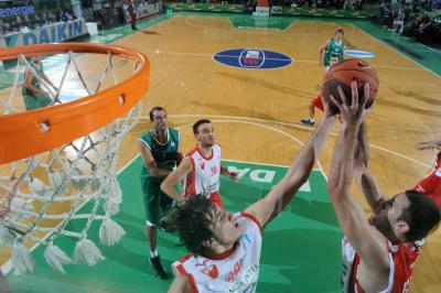 TREVISO 01 12 2009 EUROCUP 2009-2010 BENETTON BASKET - CRVENA ZVEZDA
