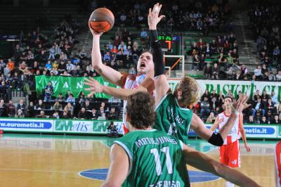 TREVISO 01 12 2009 EUROCUP 2009-2010 BENETTON BASKET - CRVENA ZVEZDA