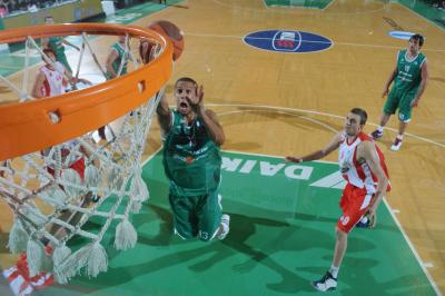 TREVISO 01 12 2009 EUROCUP 2009-2010 BENETTON BASKET - CRVENA ZVEZDA