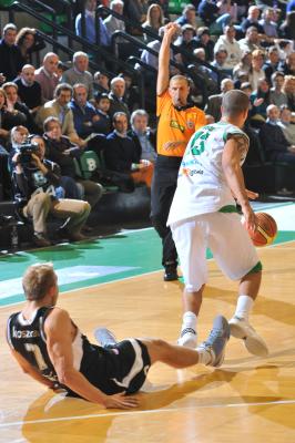 TREVISO 13 12 2009 LBA, CAMPIONATO 2009-2010 BENETTON BASKET - PEPSI CASERTA