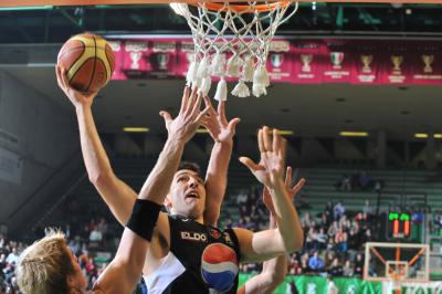 TREVISO 13 12 2009 LBA, CAMPIONATO 2009-2010 BENETTON BASKET - PEPSI CASERTA
