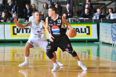 TREVISO 13 12 2009 LBA, CAMPIONATO 2009-2010 BENETTON BASKET - PEPSI CASERTA