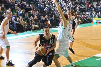 TREVISO 13 12 2009 LBA, CAMPIONATO 2009-2010 BENETTON BASKET - PEPSI CASERTA