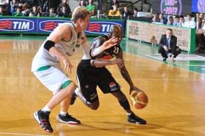 TREVISO 13 12 2009 LBA, CAMPIONATO 2009-2010 BENETTON BASKET - PEPSI CASERTA