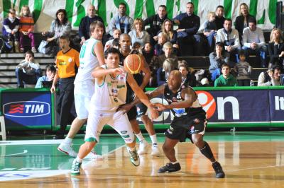 TREVISO 13 12 2009 LBA, CAMPIONATO 2009-2010 BENETTON BASKET - PEPSI CASERTA