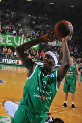 TREVISO 03 01 2010 EUROCUP 2009-2010 BENETTON BASKET - CHOLET
