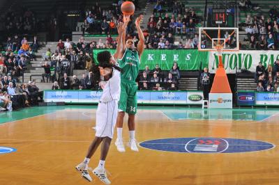 TREVISO 03 01 2010 EUROCUP 2009-2010 BENETTON BASKET - CHOLET