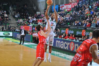 TREVISO 17 01 2020 LBA, CAMPIONATO 2009-2010 BENETTON BASKET - BANCA TERCAS TERAMO