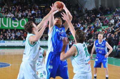 TREVISO 30 01 2020 LBA, CAMPIONATO 2009-2010 BENETTON BASKET - CANTU