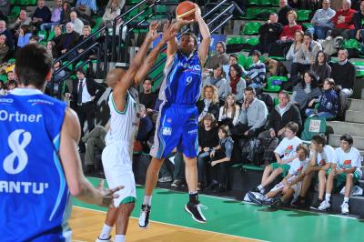 TREVISO 30 01 2020 LBA, CAMPIONATO 2009-2010 BENETTON BASKET - CANTU