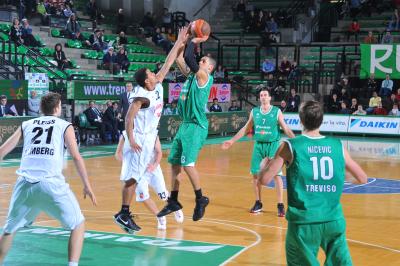 TREVISO 06 03 2010 EUROCUP 2009-2010 BENETTON BASKET - BROSE