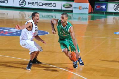 TREVISO 06 03 2010 EUROCUP 2009-2010 BENETTON BASKET - BROSE