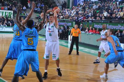 TREVISO 13 03 2020 LBA, CAMPIONATO 2009-2010 BENETTON BASKET -  VANOLI CREMONA