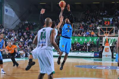 TREVISO 13 03 2020 LBA, CAMPIONATO 2009-2010 BENETTON BASKET -  VANOLI CREMONA