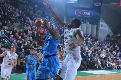 TREVISO 13 03 2020 LBA, CAMPIONATO 2009-2010 BENETTON BASKET -  VANOLI CREMONA
