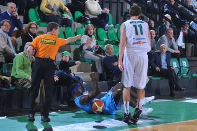 TREVISO 13 03 2020 LBA, CAMPIONATO 2009-2010 BENETTON BASKET -  VANOLI CREMONA