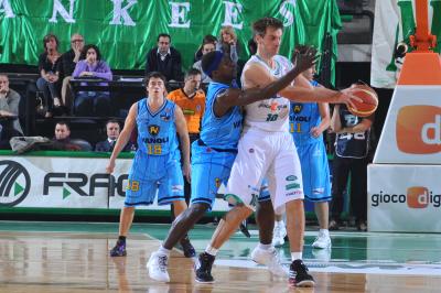 TREVISO 13 03 2020 LBA, CAMPIONATO 2009-2010 BENETTON BASKET -  VANOLI CREMONA