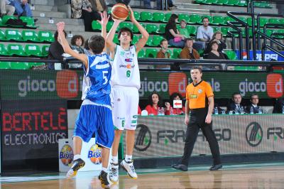 TREVISO 28 03 2020 LBA, CAMPIONATO 2009-2010 BENETTON BASKET -  NAPOLI