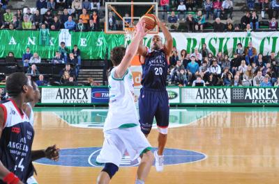 TREVISO 03 04 2020 LBA, CAMPIONATO 2009-2010 BENETTON BASKET -  BIELLA