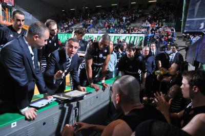 TREVISO 17 04 2010 LBA, CAMPIONATO 2009-2010 BENETTON BASKET -  VIRTUS BOLOGNA