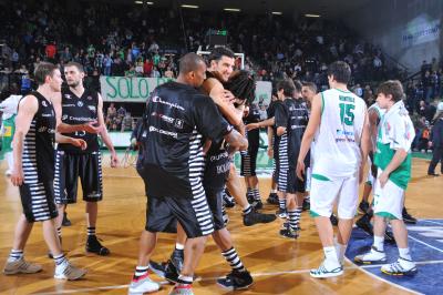 TREVISO 17 04 2010 LBA, CAMPIONATO 2009-2010 BENETTON BASKET -  VIRTUS BOLOGNA