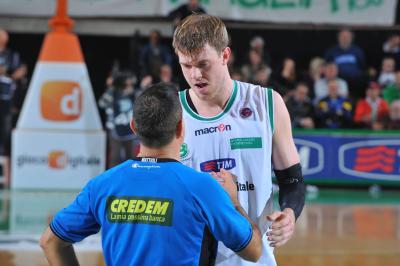 TREVISO 17 04 2010 LBA, CAMPIONATO 2009-2010 BENETTON BASKET -  VIRTUS BOLOGNA