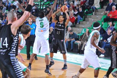 TREVISO 17 04 2010 LBA, CAMPIONATO 2009-2010 BENETTON BASKET -  VIRTUS BOLOGNA