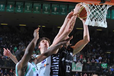 TREVISO 17 04 2010 LBA, CAMPIONATO 2009-2010 BENETTON BASKET -  VIRTUS BOLOGNA