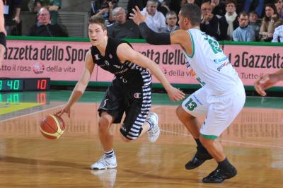 TREVISO 17 04 2010 LBA, CAMPIONATO 2009-2010 BENETTON BASKET -  VIRTUS BOLOGNA