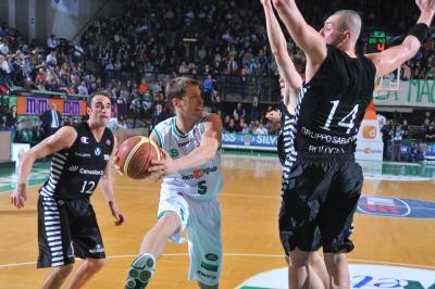 TREVISO 17 04 2010 LBA, CAMPIONATO 2009-2010 BENETTON BASKET -  VIRTUS BOLOGNA