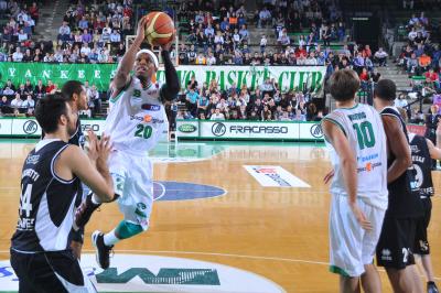 TREVISO 02 05 2010 LBA, CAMPIONATO 2009-2010 BENETTON BASKET -  FERRARA