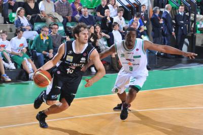 TREVISO 02 05 2010 LBA, CAMPIONATO 2009-2010 BENETTON BASKET -  FERRARA