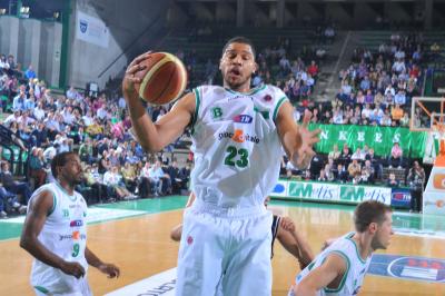 TREVISO 02 05 2010 LBA, CAMPIONATO 2009-2010 BENETTON BASKET -  FERRARA