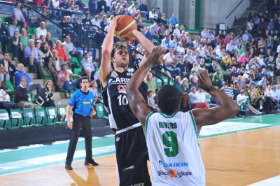 TREVISO 02 05 2010 LBA, CAMPIONATO 2009-2010 BENETTON BASKET -  FERRARA