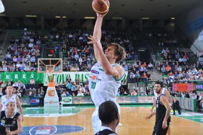TREVISO 02 05 2010 LBA, CAMPIONATO 2009-2010 BENETTON BASKET -  FERRARA