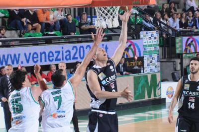 TREVISO 02 05 2010 LBA, CAMPIONATO 2009-2010 BENETTON BASKET -  FERRARA