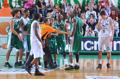 TREVISO 24 05 2010 LBA, PLAY-OFF CAMPIONATO 2009-2010 BENETTON BASKET -  MONTEPASCHI SIENA