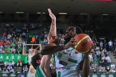 TREVISO 24 05 2010 LBA, PLAY-OFF CAMPIONATO 2009-2010 BENETTON BASKET -  MONTEPASCHI SIENA