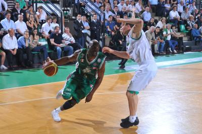 TREVISO 24 05 2010 LBA, PLAY-OFF CAMPIONATO 2009-2010 BENETTON BASKET -  MONTEPASCHI SIENA