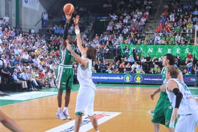 TREVISO 24 05 2010 LBA, PLAY-OFF CAMPIONATO 2009-2010 BENETTON BASKET -  MONTEPASCHI SIENA