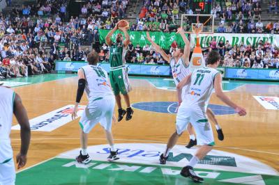 TREVISO 24 05 2010 LBA, PLAY-OFF CAMPIONATO 2009-2010 BENETTON BASKET -  MONTEPASCHI SIENA