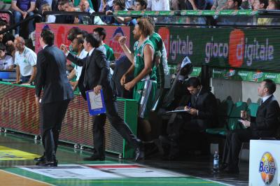 TREVISO 24 05 2010 LBA, PLAY-OFF CAMPIONATO 2009-2010 BENETTON BASKET -  MONTEPASCHI SIENA