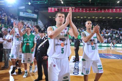 TREVISO 24 05 2010 LBA, PLAY-OFF CAMPIONATO 2009-2010 BENETTON BASKET -  MONTEPASCHI SIENA