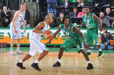 TREVISO 17 10 2010 LBA, CAMPIONATO 2010-2011 BENETTON TREVISO BASKET - AIR AVELLINO