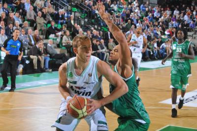 TREVISO 17 10 2010 LBA, CAMPIONATO 2010-2011 BENETTON TREVISO BASKET - AIR AVELLINO