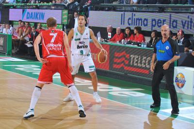 TREVISO 06 11 2010 LBA, CAMPIONATO 2010-2011 BENETTON TREVISO BASKET - VARESE