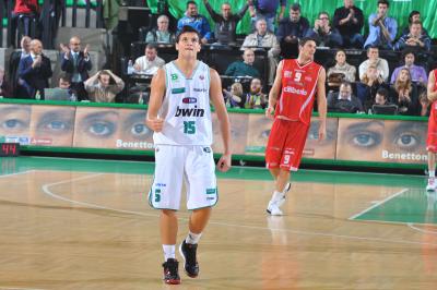 TREVISO 06 11 2010 LBA, CAMPIONATO 2010-2011 BENETTON TREVISO BASKET - VARESE
